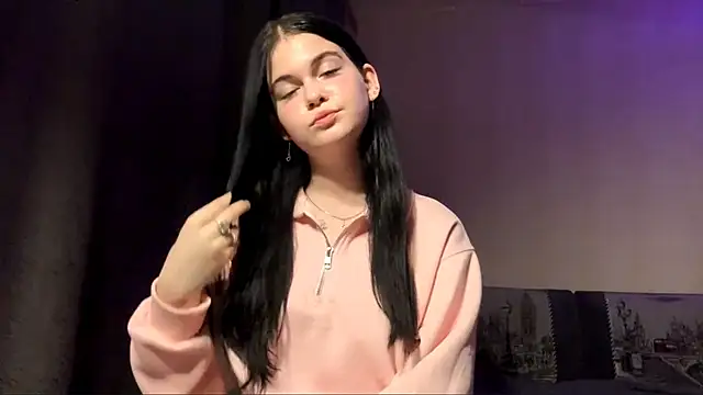 BellaLuxury online show from 04/02/26, 03:51