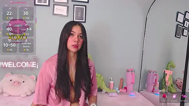 Snapshot of MissDulceRose chatting on 04/16/26, 01:06 MissDulceRose online show from 04/16/26, 01:06
