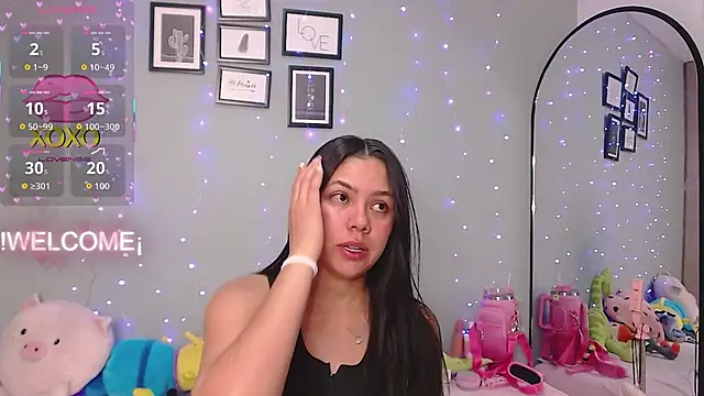 Snapshot of MissDulceRose chatting on 05/05/26, 03:31 MissDulceRose online show from 05/05/26, 03:31