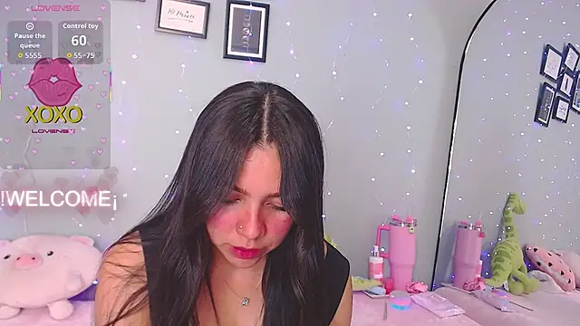 Snapshot of MissDulceRose chatting on 04/19/26, 02:56 MissDulceRose online show from 04/19/26, 02:56
