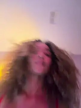 emmawilliamss01 online show from 04/05/26, 10:49