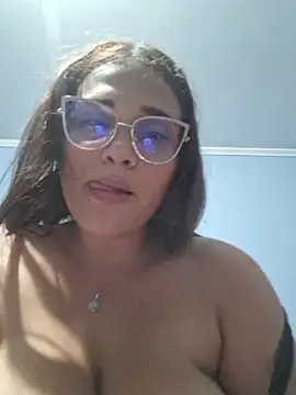 latin boobs online show from 04/03/26, 02:51