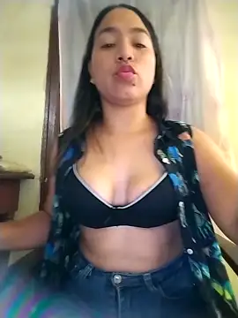 erikabella online show from 04/06/26, 05:03