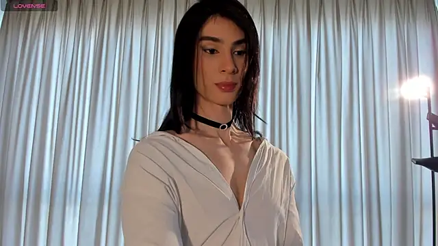 einyel  online show from 04/27/26, 08:40