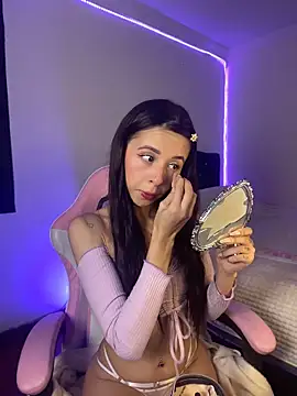 its Lia 1 online show from 04/10/26, 02:02