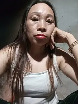 Snapshot of Vily-lonely chatting on 05/21/26, 12:24 Vily-lonely online show from 05/21/26, 12:24