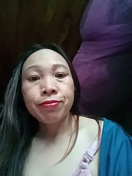 Snapshot of Vily-lonely chatting on 05/21/26, 12:19 Vily-lonely online show from 05/21/26, 12:19