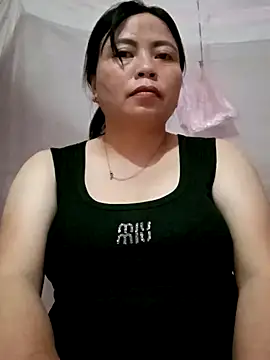 Snapshot of -Hami- chatting on 04/01/26, 03:41 -Hami- online show from 04/01/26, 03:41