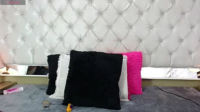 MistressNyx  online show from 05/20/26, 08:39
