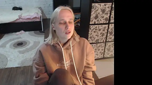 Snapshot of Sweet_hot_shrmp chatting on 04/09/26, 06:47 Sweet hot shrmp online show from 04/09/26, 06:47