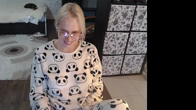 Sweet hot shrmp online show from 04/24/26, 04:03