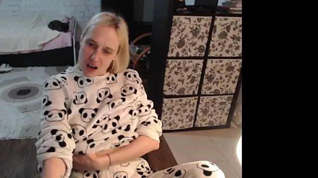 Sweet hot shrmp online show from 05/27/26, 10:17
