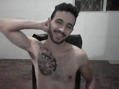 Snapshot of NoxxVx chatting on 04/14/26, 01:10 NoxxVx online show from 04/14/26, 01:10