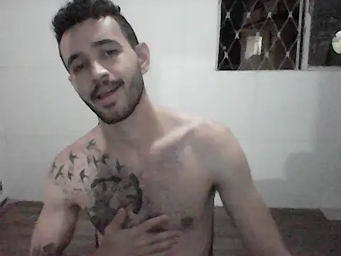 Snapshot of NoxxVx chatting on 04/12/26, 12:03 NoxxVx online show from 04/12/26, 12:03