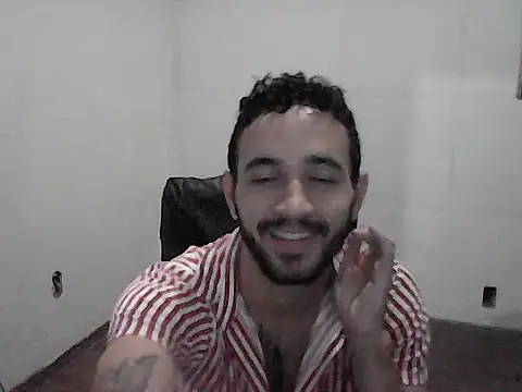 NoxxVx online show from 05/05/26, 02:03