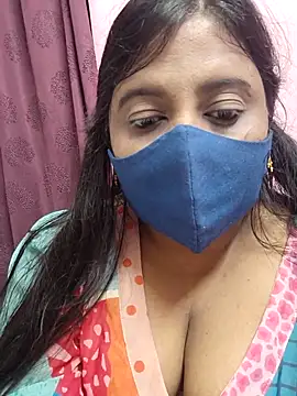 Tami-sonia online show from 04/08/26, 01:45