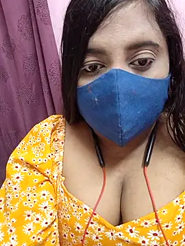 Tami-sonia online show from 04/16/26, 06:41