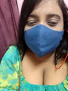 Tami-sonia online show from 04/14/26, 06:35