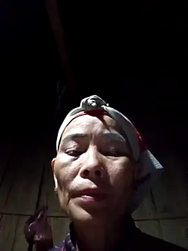   Ruby01   online show from 04/28/26, 02:32