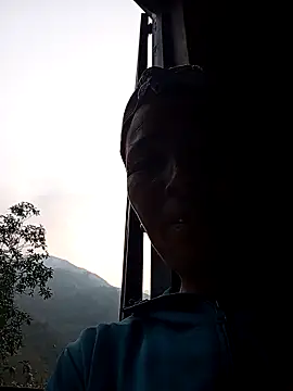   Ruby01   online show from 04/17/26, 10:18