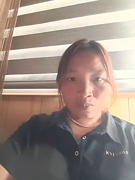 cat-kat online show from 05/24/26, 05:29