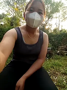 Snapshot of cat-kat chatting on 03/31/26, 12:34 cat-kat online show from 03/31/26, 12:34