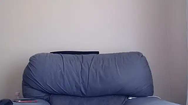 xxZoeyx online show from 12/05/25, 08:02