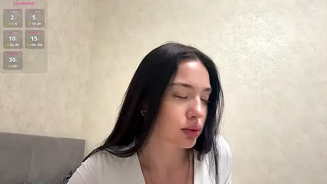 LilyVirelle online show from 05/14/26, 08:06