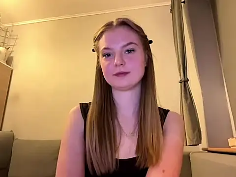 MargaretCutegirl online show from 04/13/26, 06:34