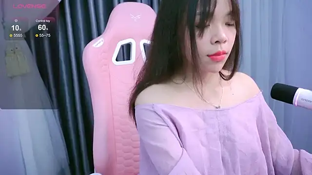 Lu Ly22 online show from 04/28/26, 02:10