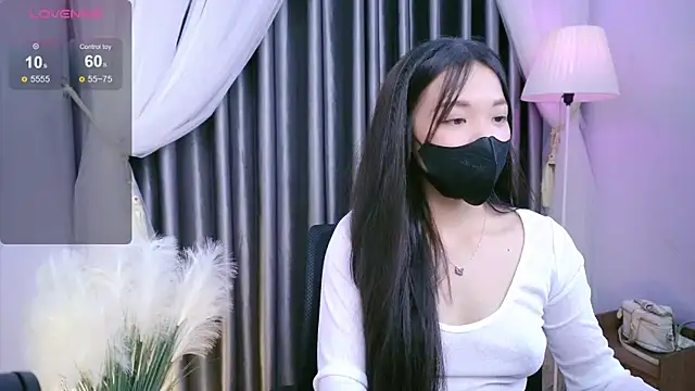 Lu Ly22 online show from 06/04/26, 04:06