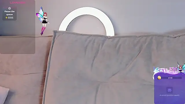 Roxy Moor online show from 05/01/26, 09:36