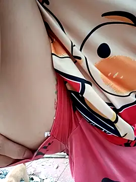 Snapshot of -Bianmi- chatting on 04/08/26, 12:23 -Bianmi- online show from 04/08/26, 12:23