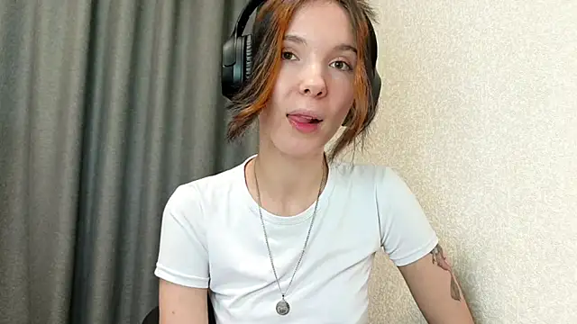 Snapshot of RubyBooby chatting on 04/01/26, 03:09 RubyBooby online show from 04/01/26, 03:09