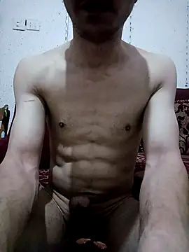 Snapshot of elzabeerr1 chatting on 04/06/26, 05:08 elzabeerr1 online show from 04/06/26, 05:08