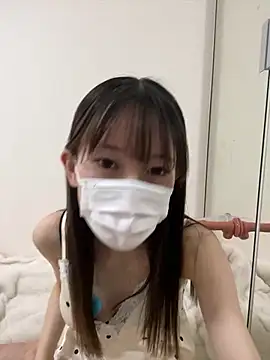Snapshot of yuki2210 chatting on 05/21/26, 09:17 yuki2210 online show from 05/21/26, 09:17