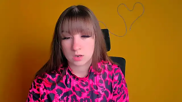 Snapshot of Tiffani_Angel chatting on 04/24/26, 05:31 Tiffani Angel online show from 04/24/26, 05:31