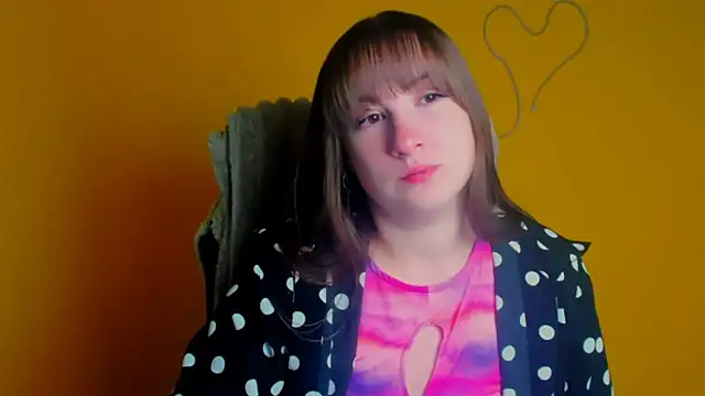 Snapshot of Tiffani_Angel chatting on 05/14/26, 05:15 Tiffani Angel online show from 05/14/26, 05:15