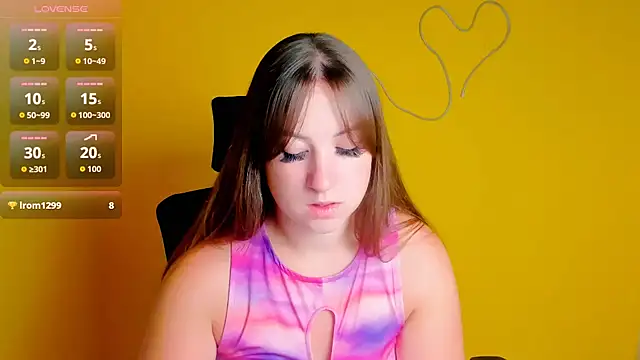 Tiffani Angel online show from 08/04/26, 05:34