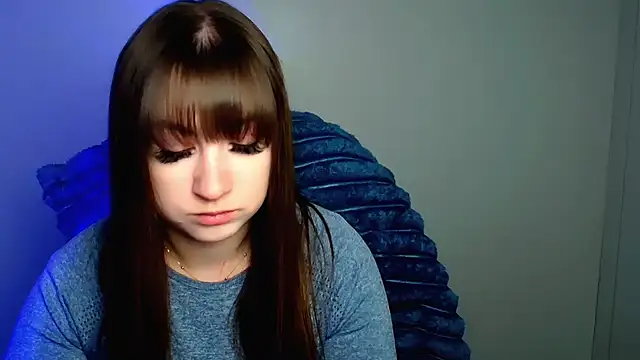 Snapshot of Tiffani_Angel chatting on 04/06/26, 05:41 Tiffani Angel online show from 04/06/26, 05:41