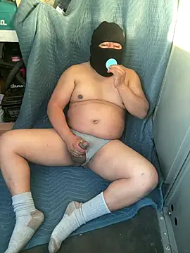 Snapshot of jlc069 chatting on 04/14/26, 10:53 jlc069 online show from 04/14/26, 10:53