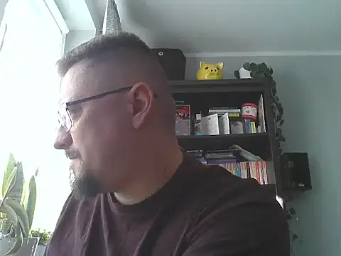 19cmSlave online show from 05/04/26, 06:06