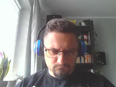 19cmSlave online show from 05/14/26, 07:27