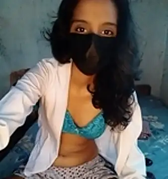 manu babe online show from 04/03/26, 04:41