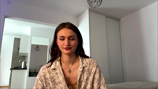 Snapshot of HallieHollo chatting on 05/17/26, 01:11 HallieHollo online show from 05/17/26, 01:11