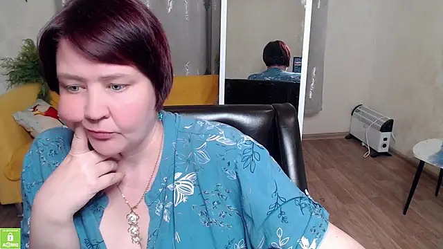 QUEEN02030 online show from 05/25/26, 10:30