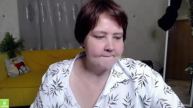 QUEEN02030 online show from 04/22/26, 03:08