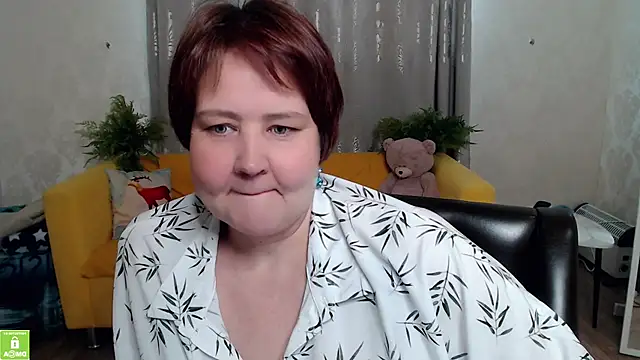 QUEEN02030 online show from 04/27/26, 09:51