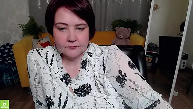 QUEEN02030 online show from 05/31/26, 10:54