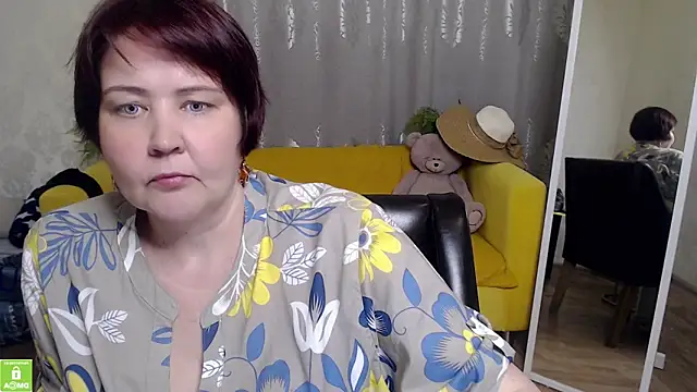 QUEEN02030 online show from 06/08/26, 10:16